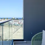 Artemis 106 - Seaside Stories Livadhia