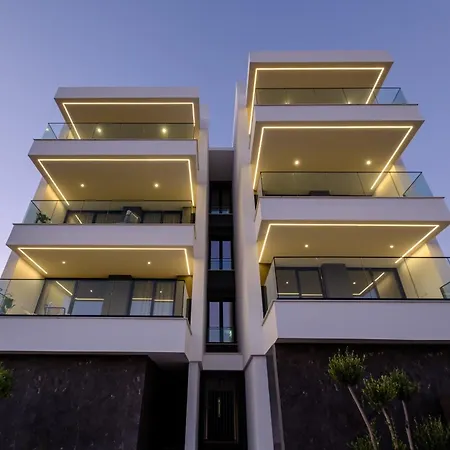 Artemis 106 - Seaside Stories *