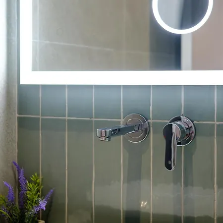 Artemis 106 - Seaside Stories *