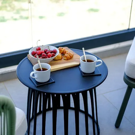 Artemis 106 - Seaside Stories