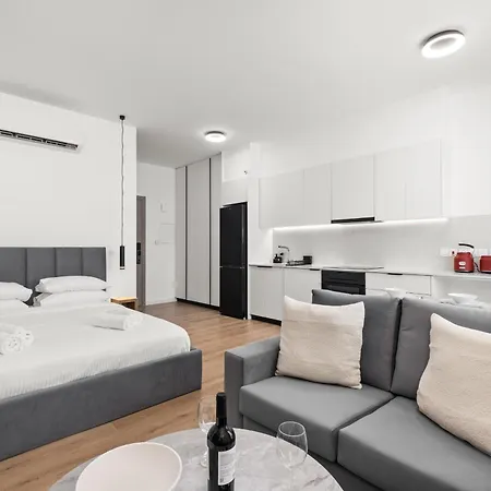 Artemis 106 - Seaside Stories