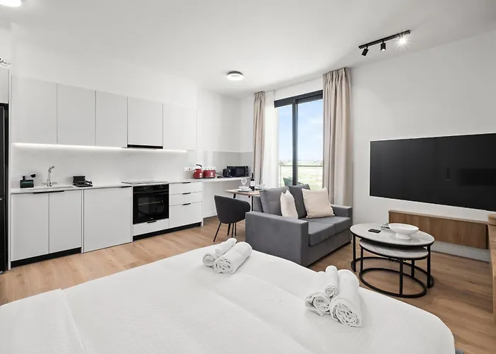 Artemis 106 - Seaside Stories *