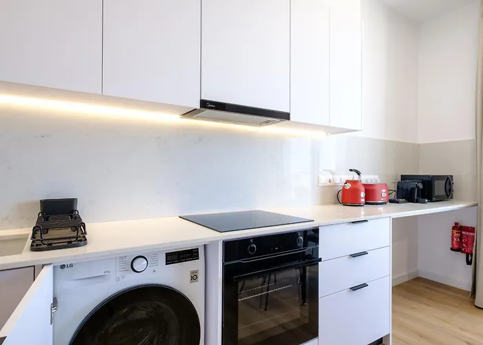 Artemis 106 - Seaside Stories